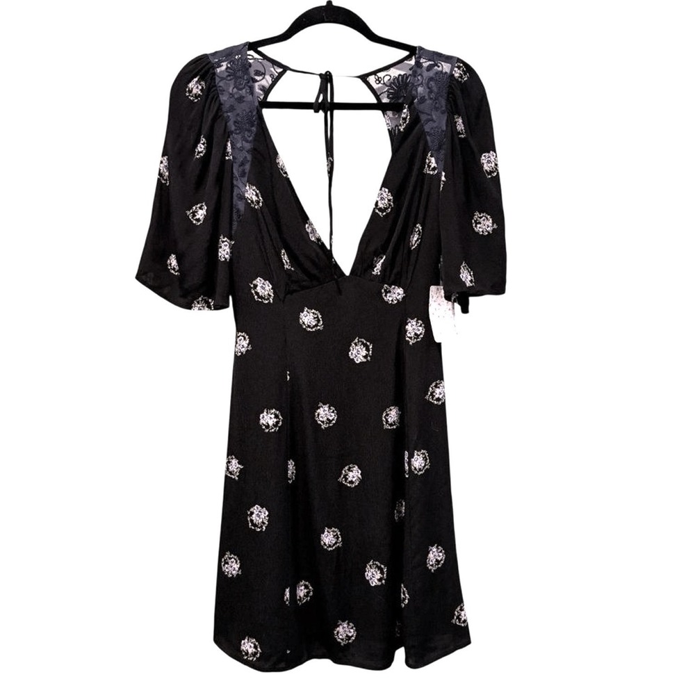 Free People Floral Lace Trim Deep V-Neck Open Back Mini Dress Black Women Size 0